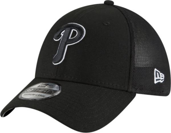 New Era Men's Philadelphia Phillies Black 39Thirty Stretch Fit Hat