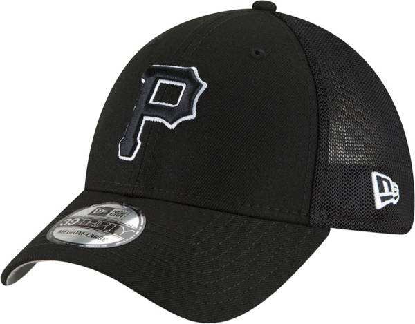 New Era Men's Pittsburgh Pirates Black 39Thirty Stretch Fit Hat