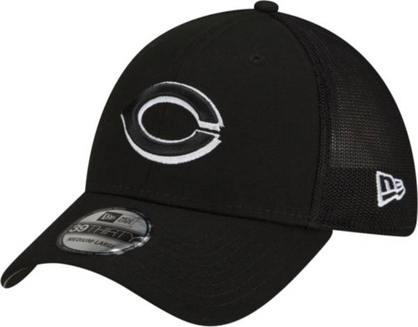 New Era Men's Cincinnati Reds Black 39Thirty Stretch Fit Hat