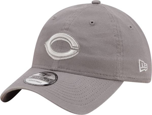 New Era Men's Cincinnati Reds Grey Core Classic 9Twenty Adjustable Hat