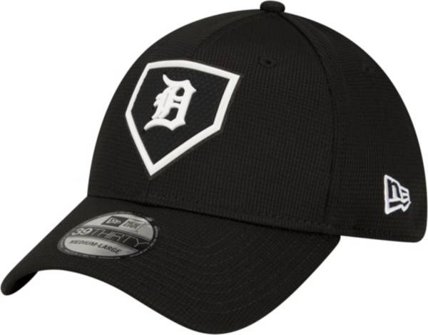 New Era Men's Detroit Tigers Black Club 39Thirty Stretch Fit Hat