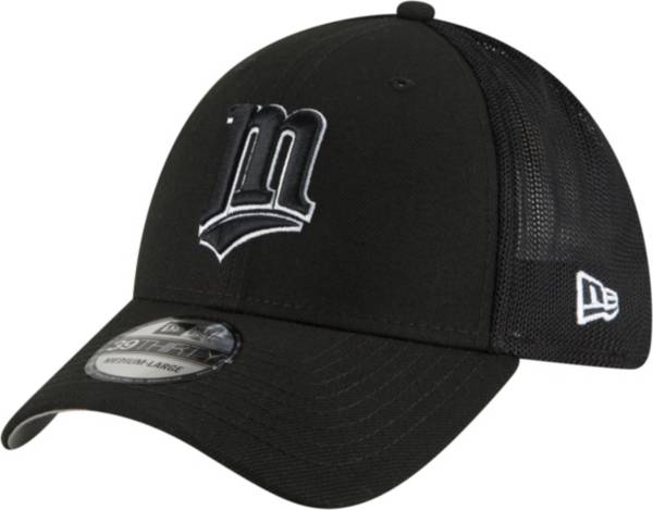 New Era Men's Minnesota Twins Black 39Thirty Stretch Fit Hat