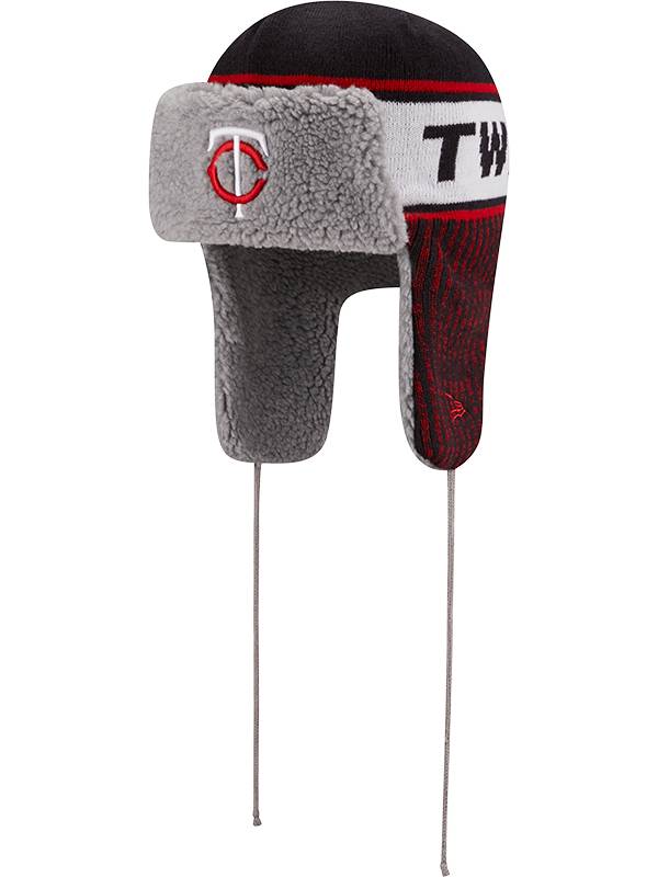 New Era Men's Minnesota Twins Navy Trapper Knit Hat product image