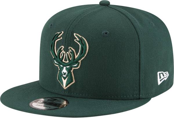 New Era Men's Milwaukee Bucks Green 9Fifty Adjustable Hat