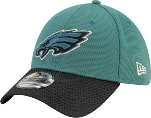 New Era Men's Philadelphia Eagles Sideline 2021 Road 39Thirty Green Stretch Fit Hat