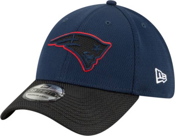 New Era Men's New England Patriots Sideline 2021 Road 39Thirty Navy Stretch Fit Hat