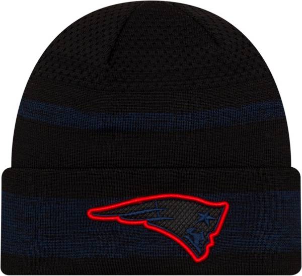 New Era Men's New England Patriots Sideline Tech Knit