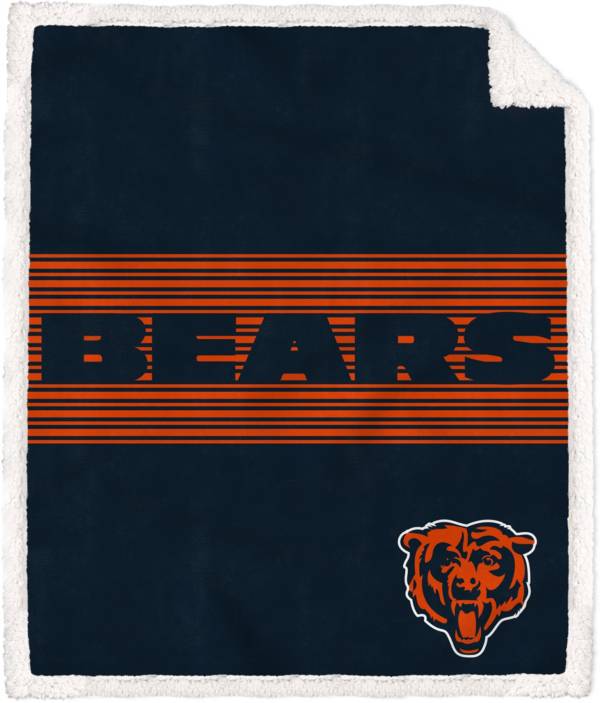 Pegasus Sports Chicago Bears 50'' x 60'' Center Stripe Sherpa Blanket