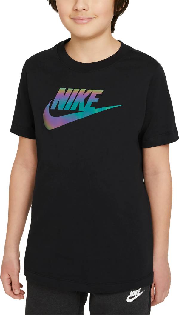 Nike Boys' Sportswear Chromatic T-Shirt