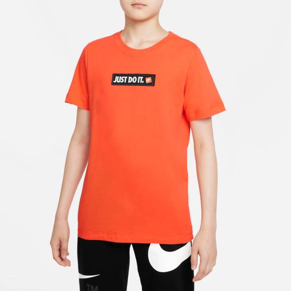 Nike Boys' Sportswear Short Sleeve T-Shirt