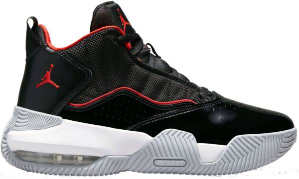 Jordan Kids' Grade School Stay Loyal Basketball Shoes