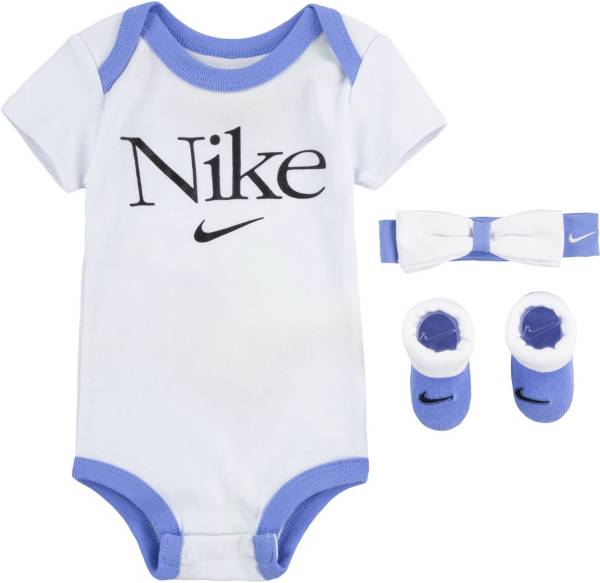 Nike Infant Girls' Aura 3 Piece Bodysuit Set