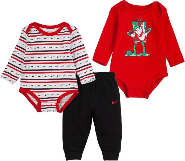 Nike Infant Holiday Gifting Outfit Set 3 Pack