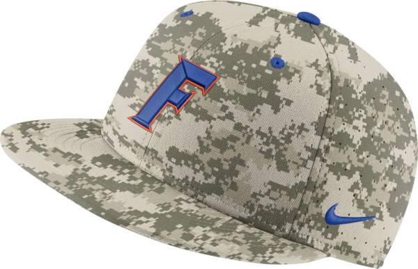 Nike Men's Florida Gators Camo Fitted Baseball Hat