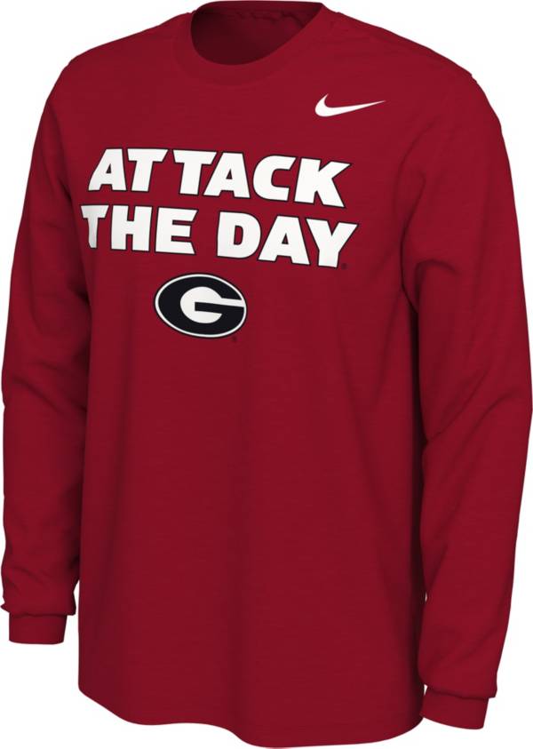 Nike Men's Georgia Bulldogs Red Attack the Day Mantra Long Sleeve T-Shirt