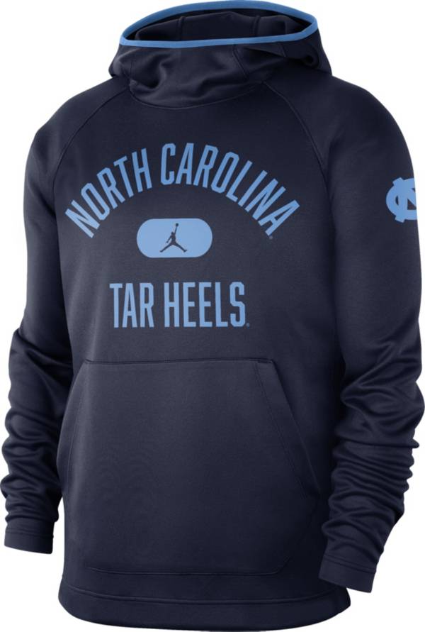 Jordan Men's North Carolina Tar Heels Navy Spotlight Basketball Pullover Hoodie