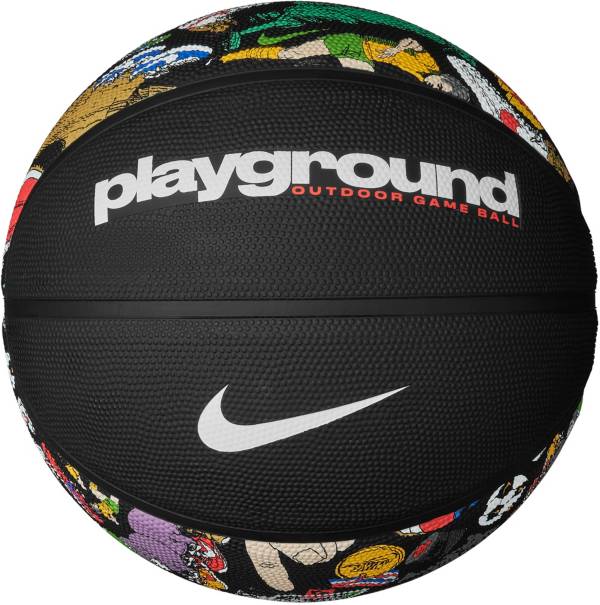 Nike Everyday Playground 8P Graphic Basketball