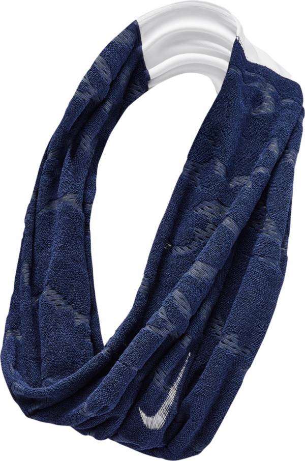 Nike Cooling Loop Towel
