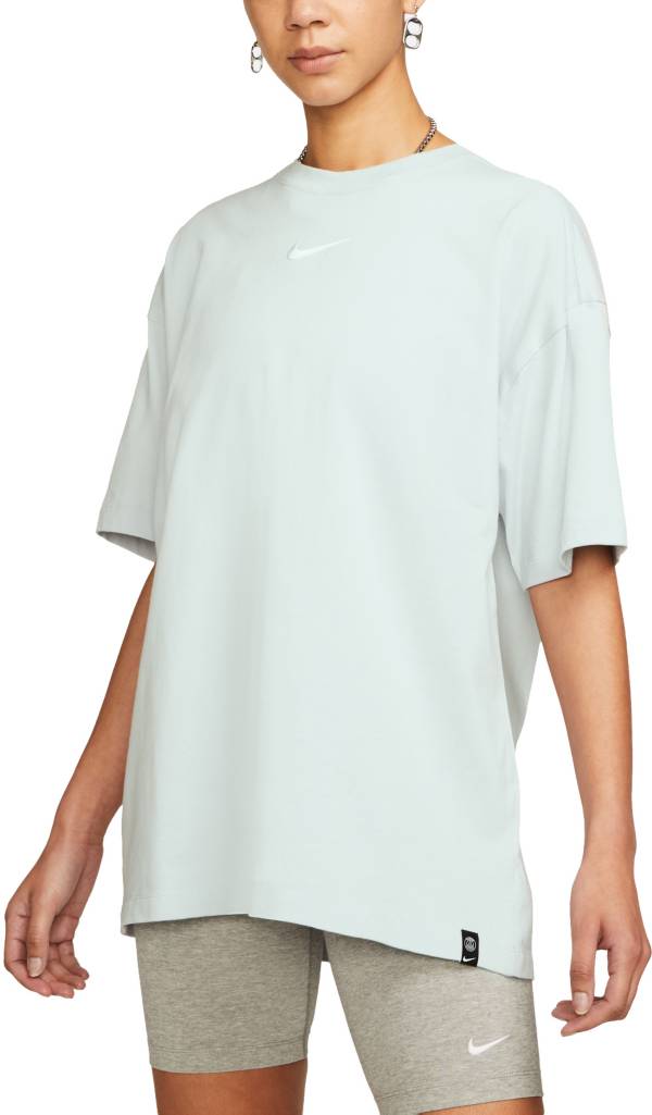 Nike Women's Paris Saint-Germain '22 Oversize Logo Grey T-Shirt