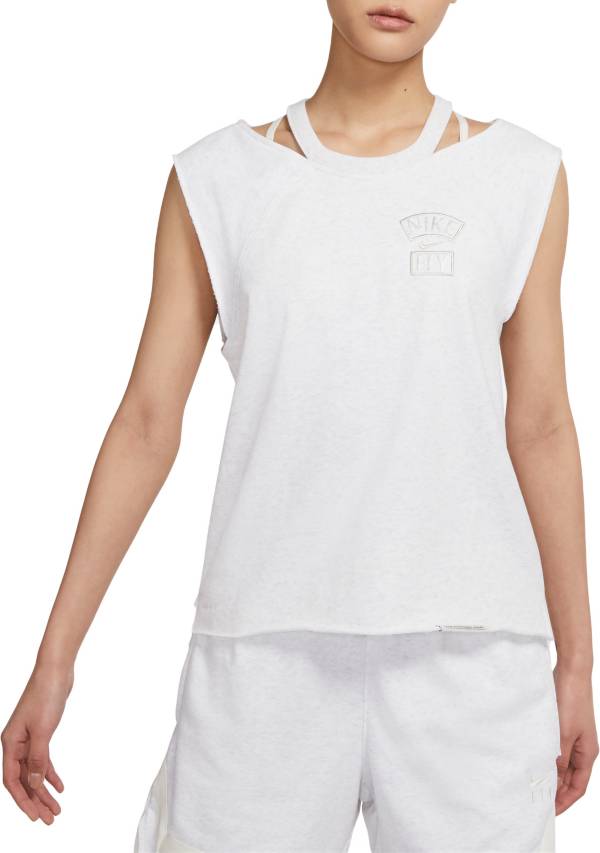 Nike Standard Issue "Queen of Courts" Fleece Basketball Top