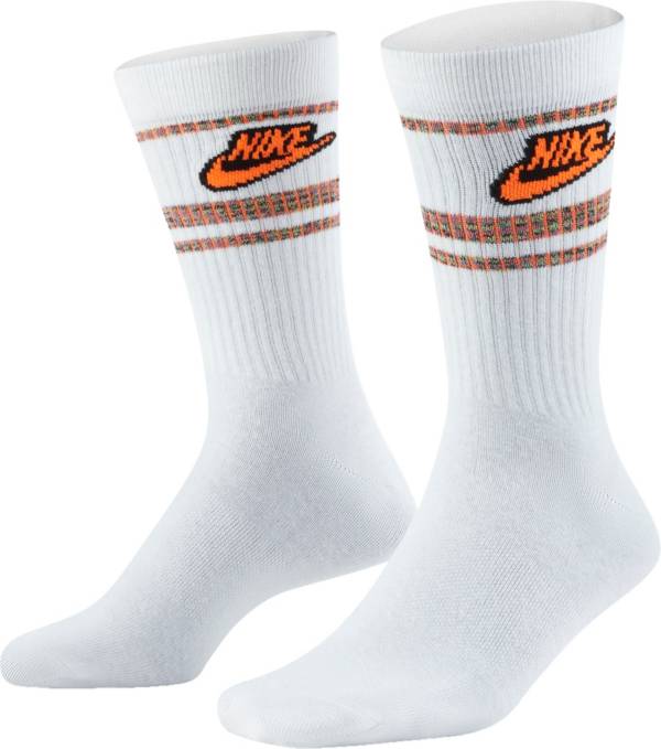 Nike Women's Sportwear Everyday Essential Socks 3-Pack