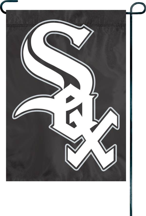 Party Animal Chicago White Sox Garden Flag