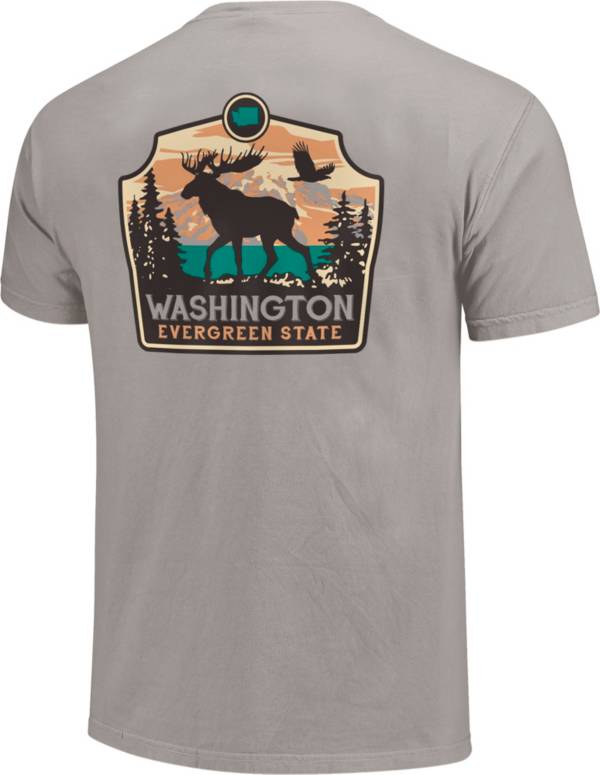 Image One Men's Washington Wildlife Mountain Badge Graphic T-Shirt