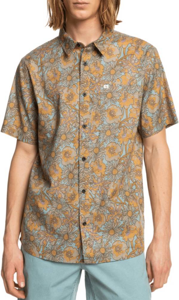 Quiksilver Men's Earthly Delights Stretch Short Sleeve Shirt