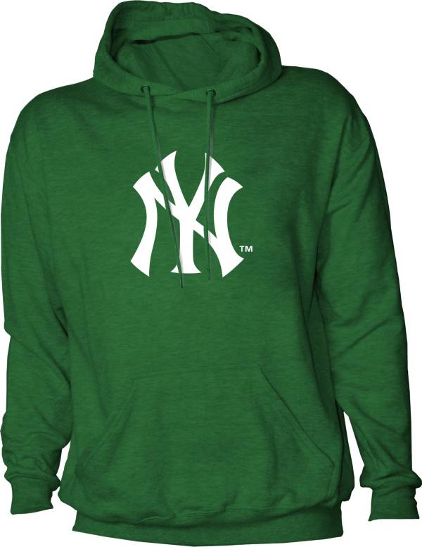 Stitches Men's St. Patrick's Day '22 New York Yankees Green Pullover Hoodie