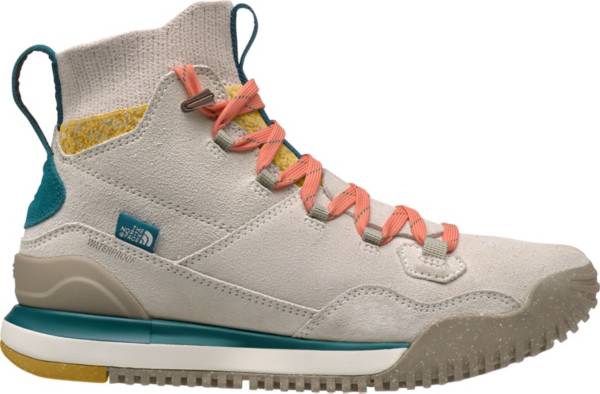 The North Face Women's Back-To-Berkeley III Sport Waterproof Boots