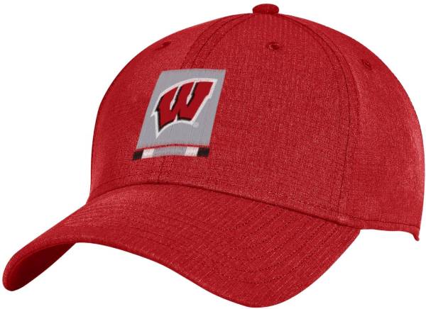 Under Armour Men's Wisconsin Badgers Red Stretch Fit Adjustable Hat