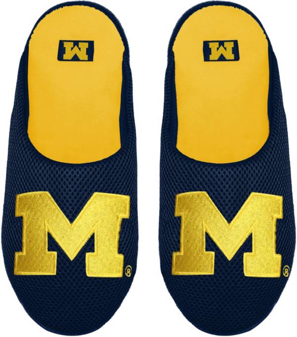 FOCO Michigan Wolverines Logo Mesh Slipper