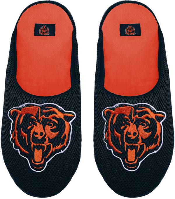 FOCO Chicago Bears Logo Mesh Slippers