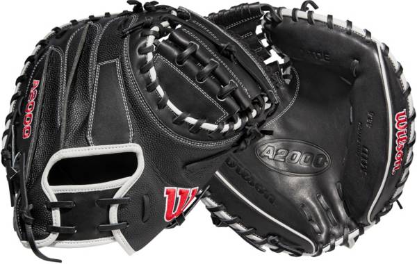 Wilson 33.5'' M1D A2000 SuperSkin Series Catcher's Mitt 2022