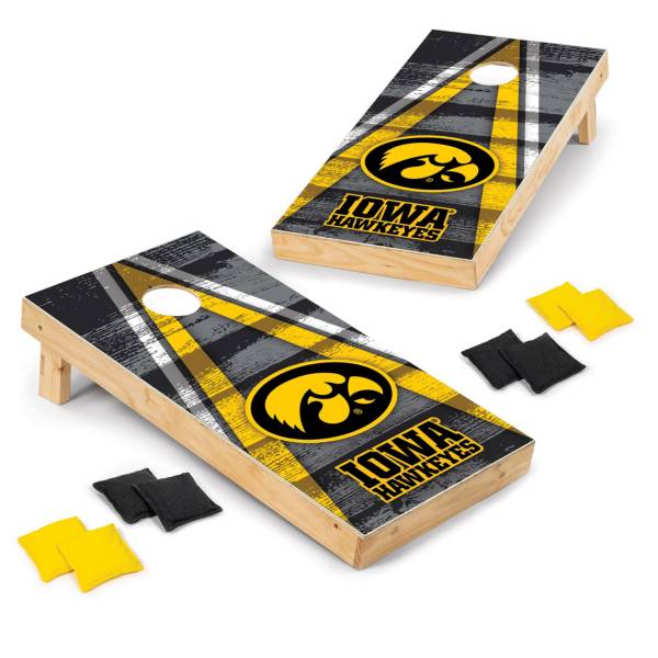 Wild Sports Iowa Hawkeyes 2x4 Vintage Tailgate Toss