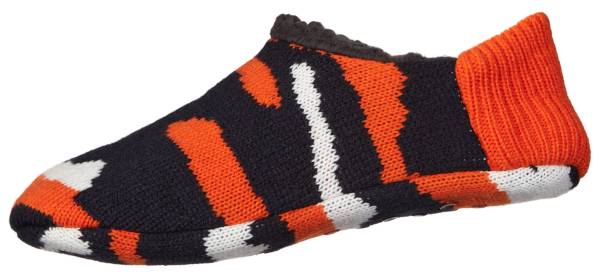 Northeast Outfitters Men's Cozy Cabin Camo Print Slipper Socks