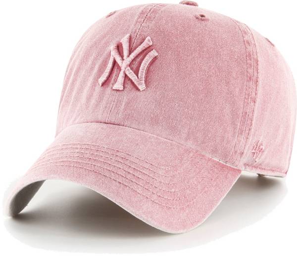 '47 Women's New York Yankees Pink Mist Clean Up Adjustable Hat