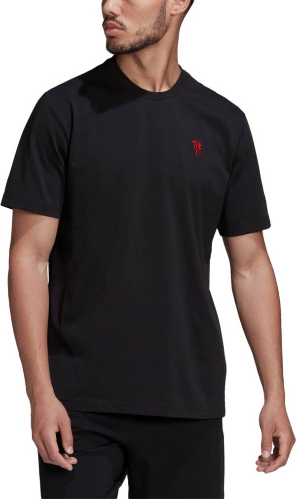 adidas Manchester United Q2 Black T-Shirt