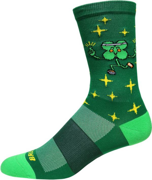 Brooks Clover Knit In Crew Socks