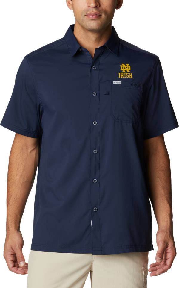 Columbia Men's Notre Dame Fighting Irish Navy Slack Tide Camp Button Down Shirt