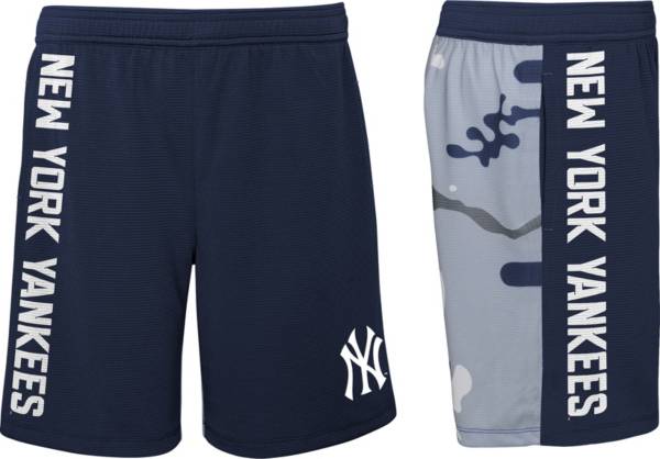 MLB Team Apparel Youth New York Yankees Camo Shorts