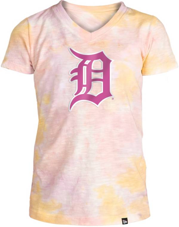 New Era Apparel Girl's Detroit Tigers Tie Dye V-Neck T-Shirt