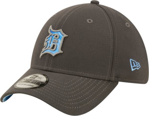 New Era Men's Father's Day '22 Detroit Tigers Dark Gray 39Thirty Stretch Fit Hat