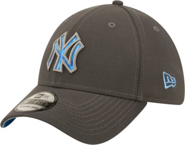 New Era Men's Father's Day '22 New York Yankees Dark Gray 39Thirty Stretch Fit Hat