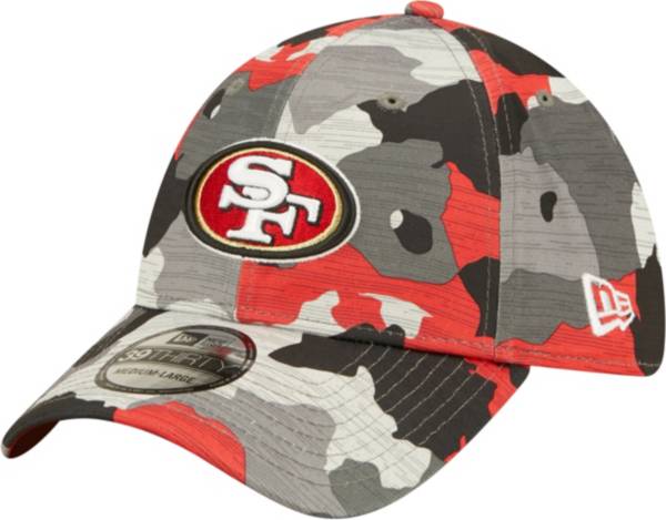 New Era Men's San Francisco 49ers Sideline Training Camp 2022 Camouflage 39Thirty Stretch Fit Hat