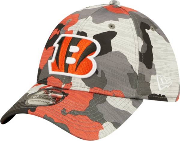 New Era Men's Cincinnati Bengals Sideline Traning Camp 2022 Camouflage 39Thirty Stretch Fit Hat