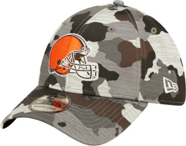 New Era Men's Cleveland Browns Sideline Training Camp 2022 Camouflage 39Thirty Stretch Fit Hat