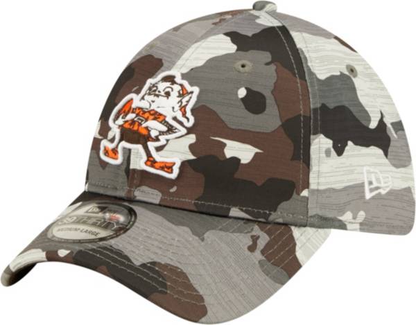 New Era Men's Cleveland Browns Sideline Training Camp 2022 Camouflage 39Thirty Stretch Fit Hat