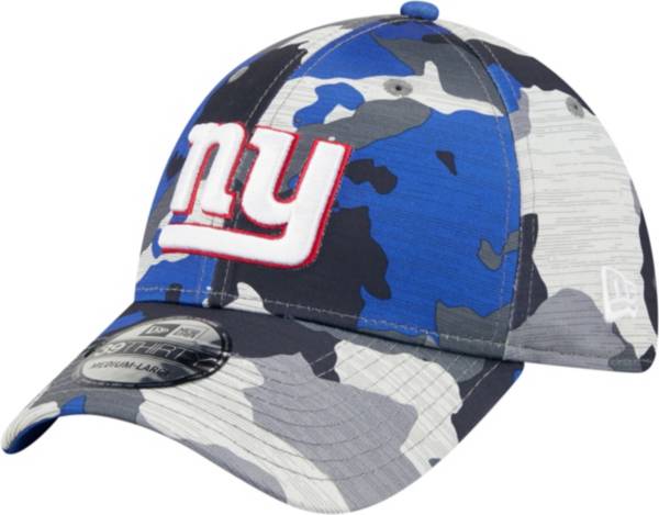 New Era Men's New York Giants Sideline Training Camp 2022 Camouflage 39Thirty Stretch Fit Hat