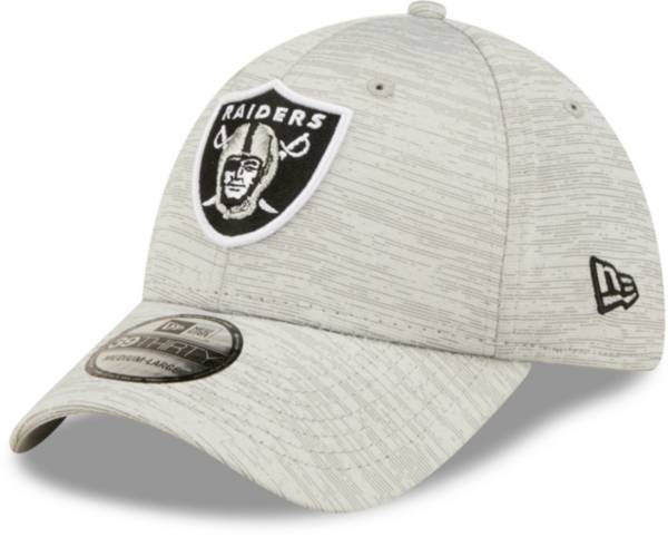 New Era Men's Las Vegas Raiders Distinct 39Thirty Grey Stretch Fit Hat